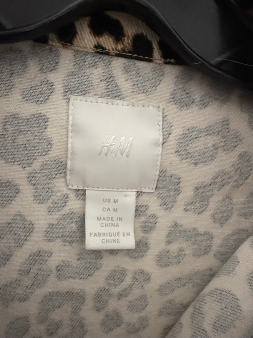 Leopard Print Shacket Long Sleeves Jacket Med Layering Casual Day to Night shirt - Picture 4 of 10
